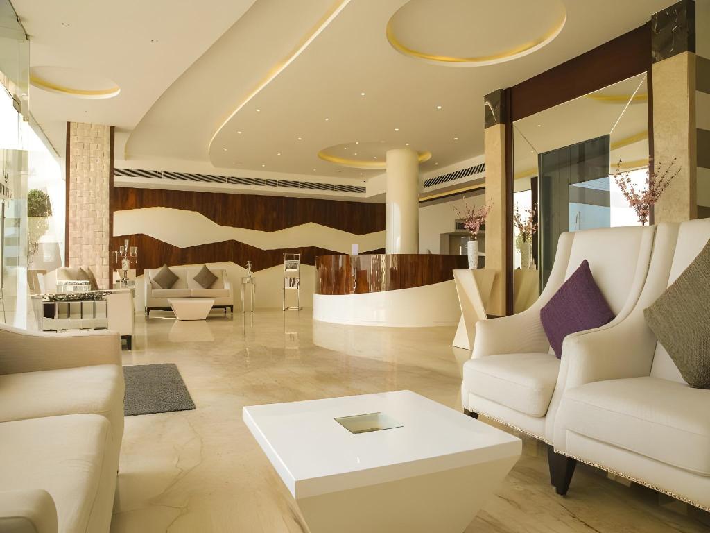 Hotel The Supreme