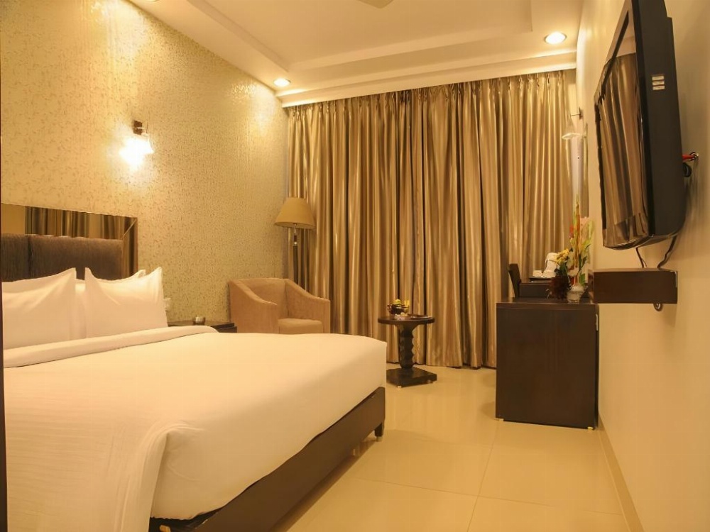 Hotel The Supreme